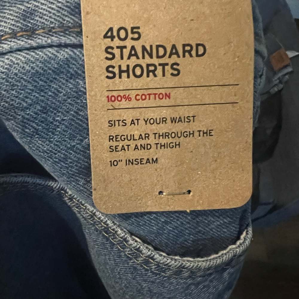 Levi's Classic Jean Shorts. 405s.  32W.  NWT. - Picture 4 of 5